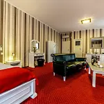 Sia Hotell 3*