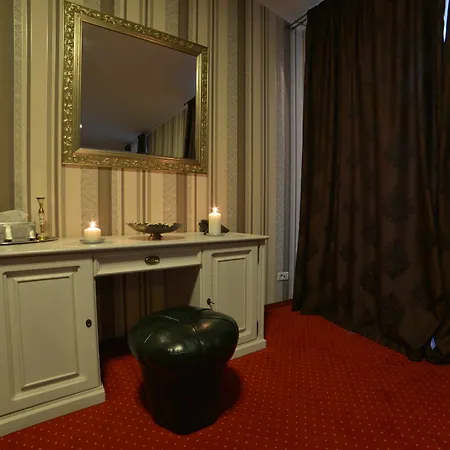 Sia 3*