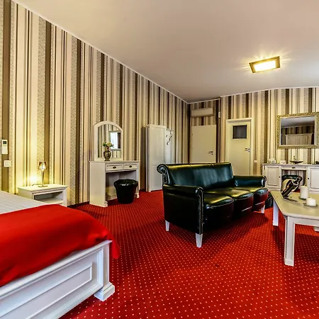 Sia Hotel 3*